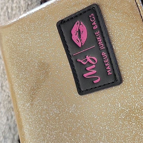 NEW Makeup Junkie Bag - Large - Picture 2 of 4